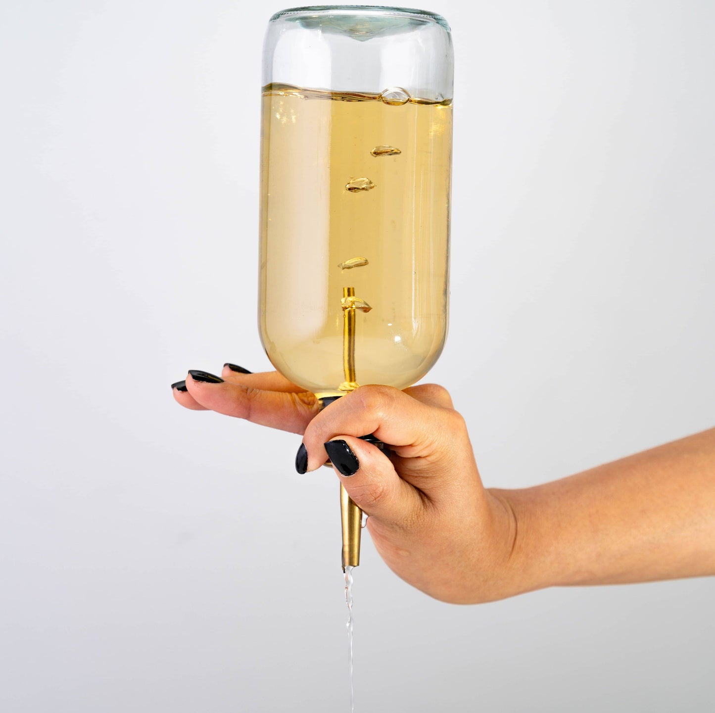 Pour Spouts - Set of 6 Bottle Pourers. Gold